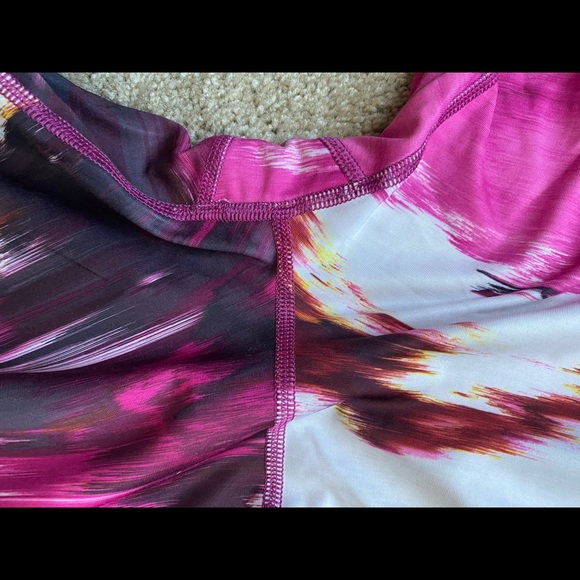 Berry Rumble Pace Tights - Picture 5 of 5